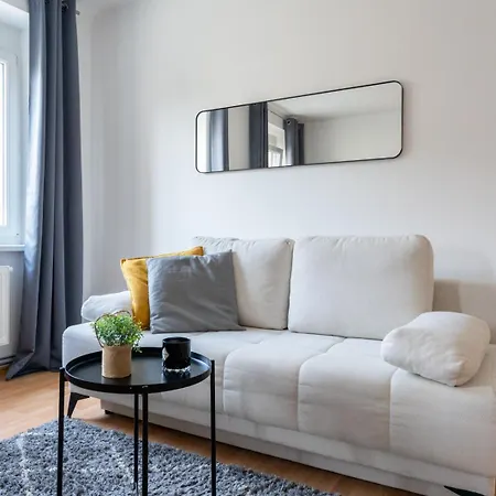 Apartment Farawayhomes Leoben #a10 *